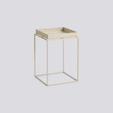 Tray Table L30 × B30 × H44 cm Brickbord Warm beige, Warm beige – pulverlackerat stål