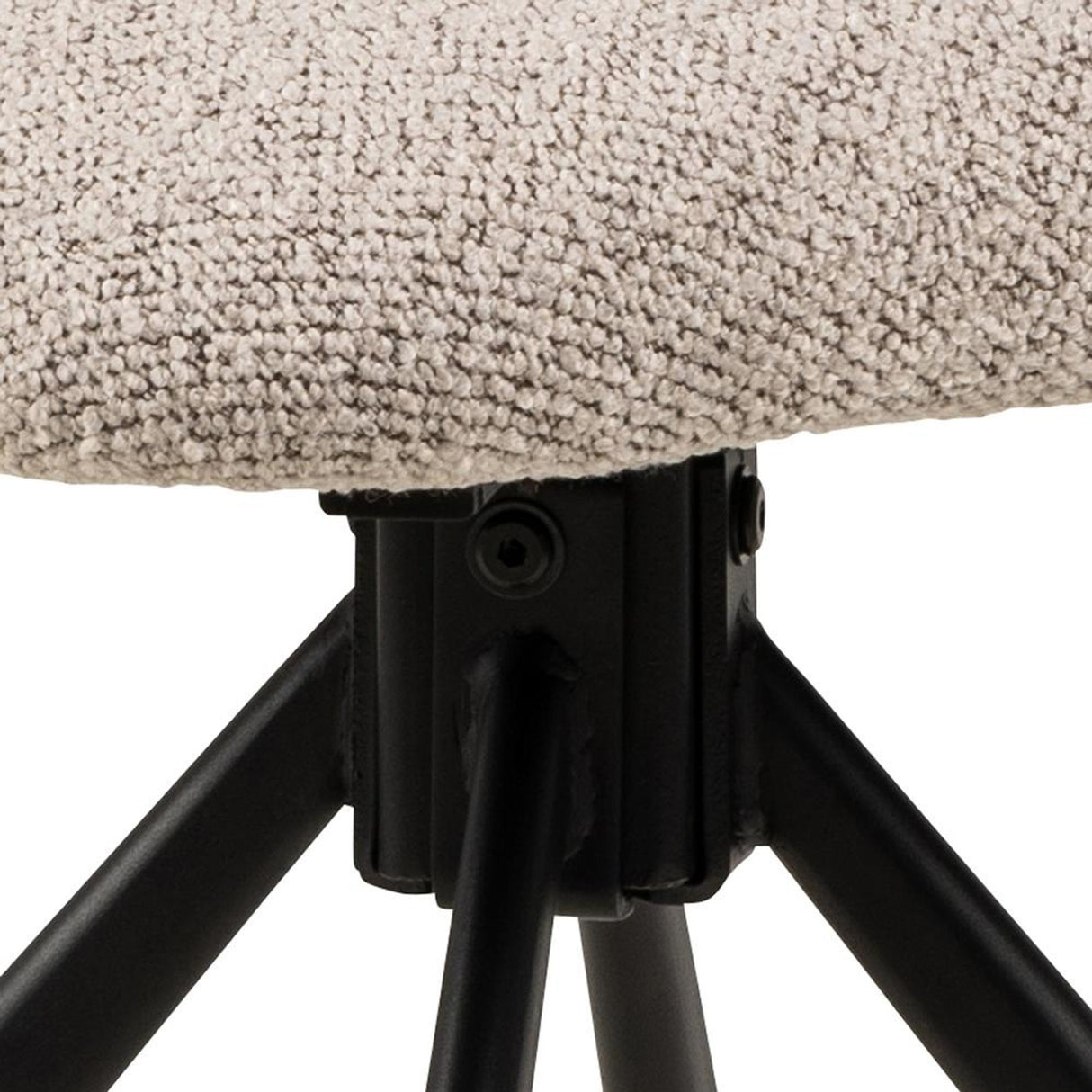 Pippa Matstol Monza tyg Beige