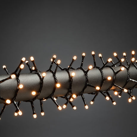 Cluster Frostad LED Svart kabel 30V/IP44 Ljusslinga Ute 32.98m, Amber