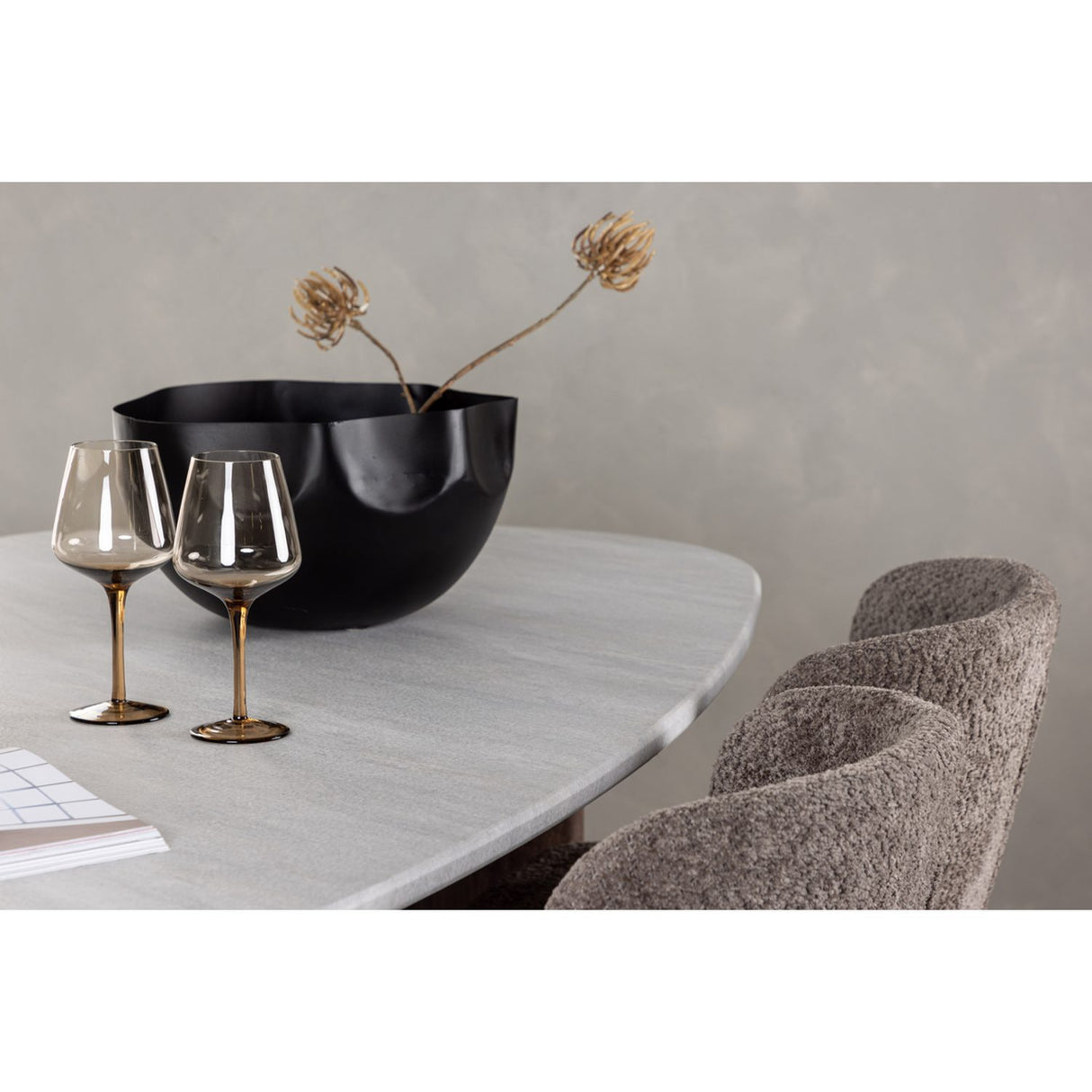 Grönvik, Modesto Ovalt matgrupp Svart,Brun, Mocka, 180 x 90