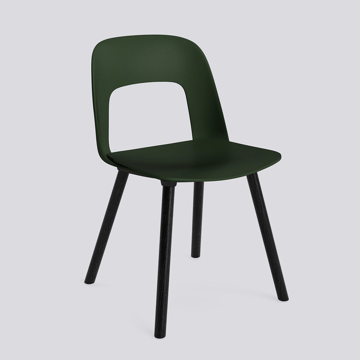 Layout 121 Stol Bottle green, Black – massiv ek med vattenbaserad lack