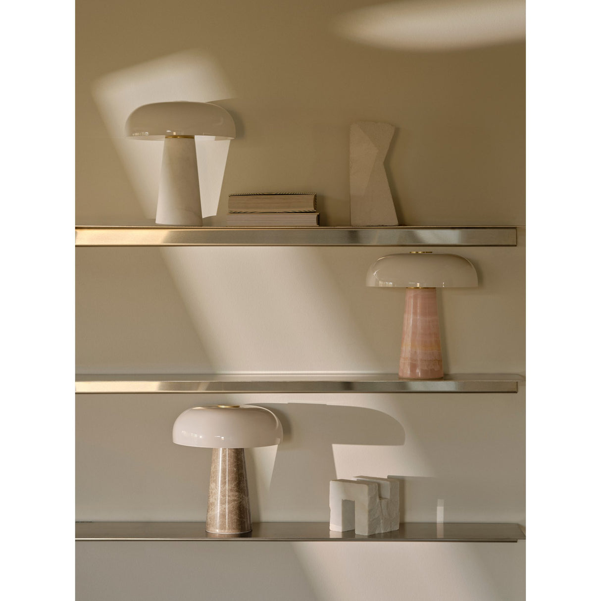 Glossy Bordslampa Rosa