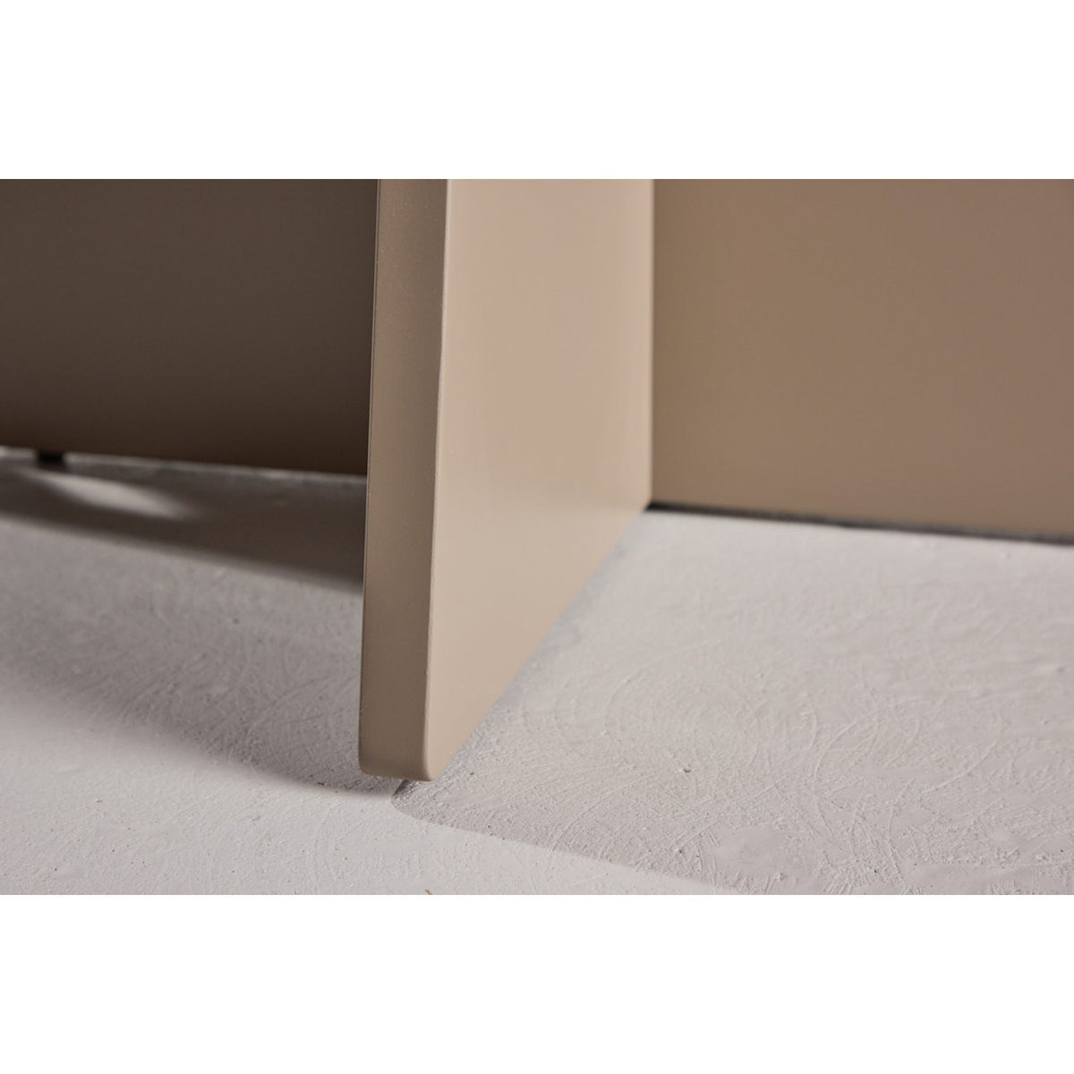 Bootcut Runt matbord Beige