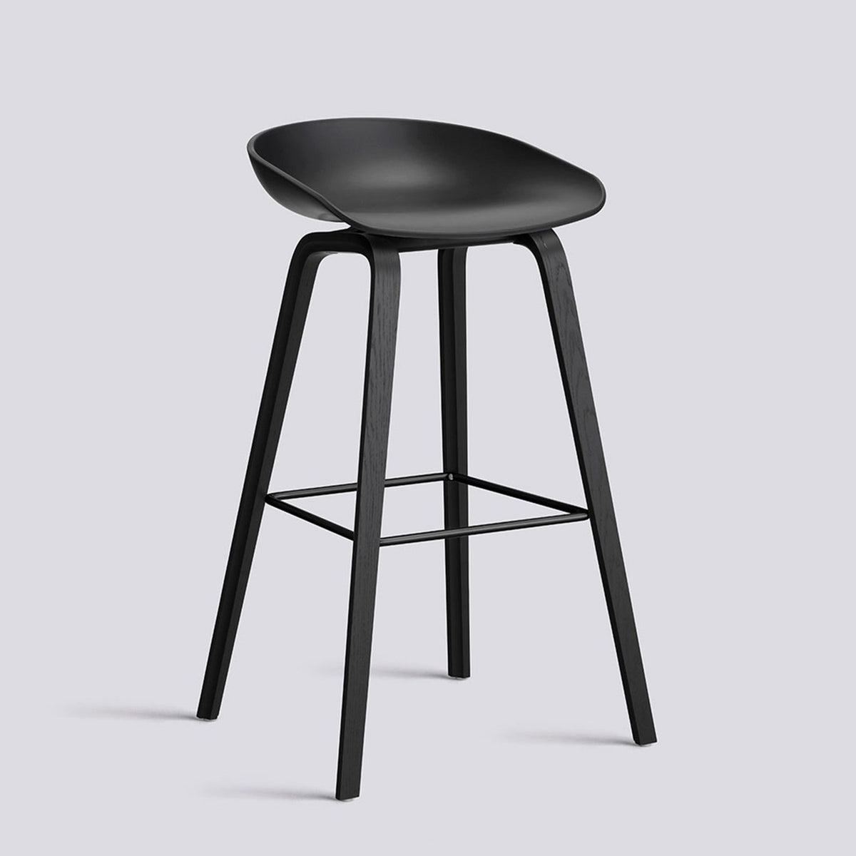 AAS 32 75 cm Barpall Black 2.0, Black – ekfaner med vattenbaserad lack, Black – pulverlackerat stål