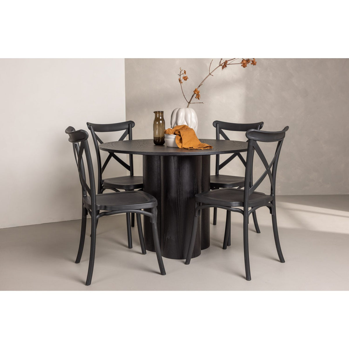 Olivia, Crosett Rund matgrupp Svart, Svart, 4st
