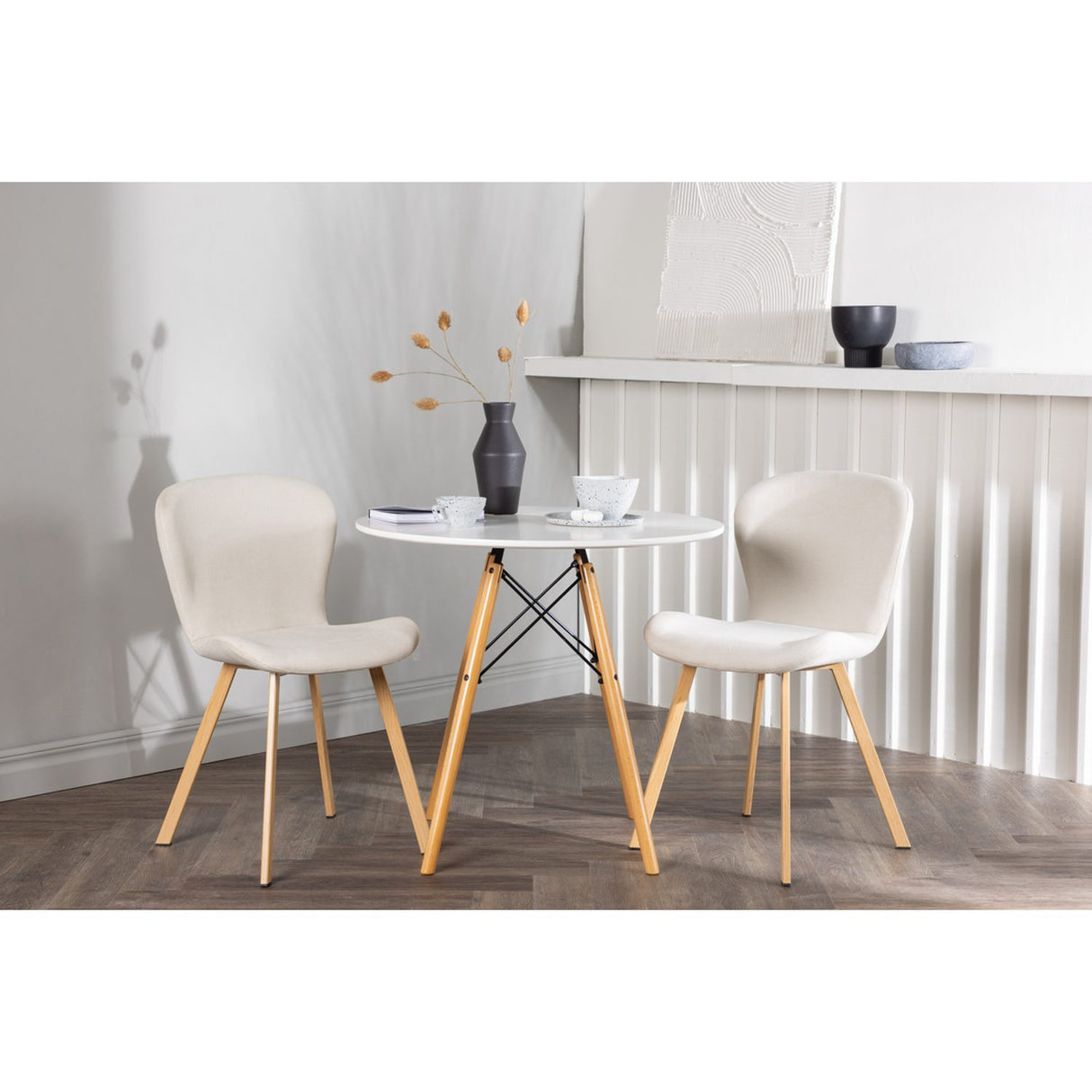 Danburi, Lilja Rund matgrupp Beige, Natur, Vit, ⌀60