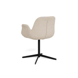 Elise Karmstol Apia Sand