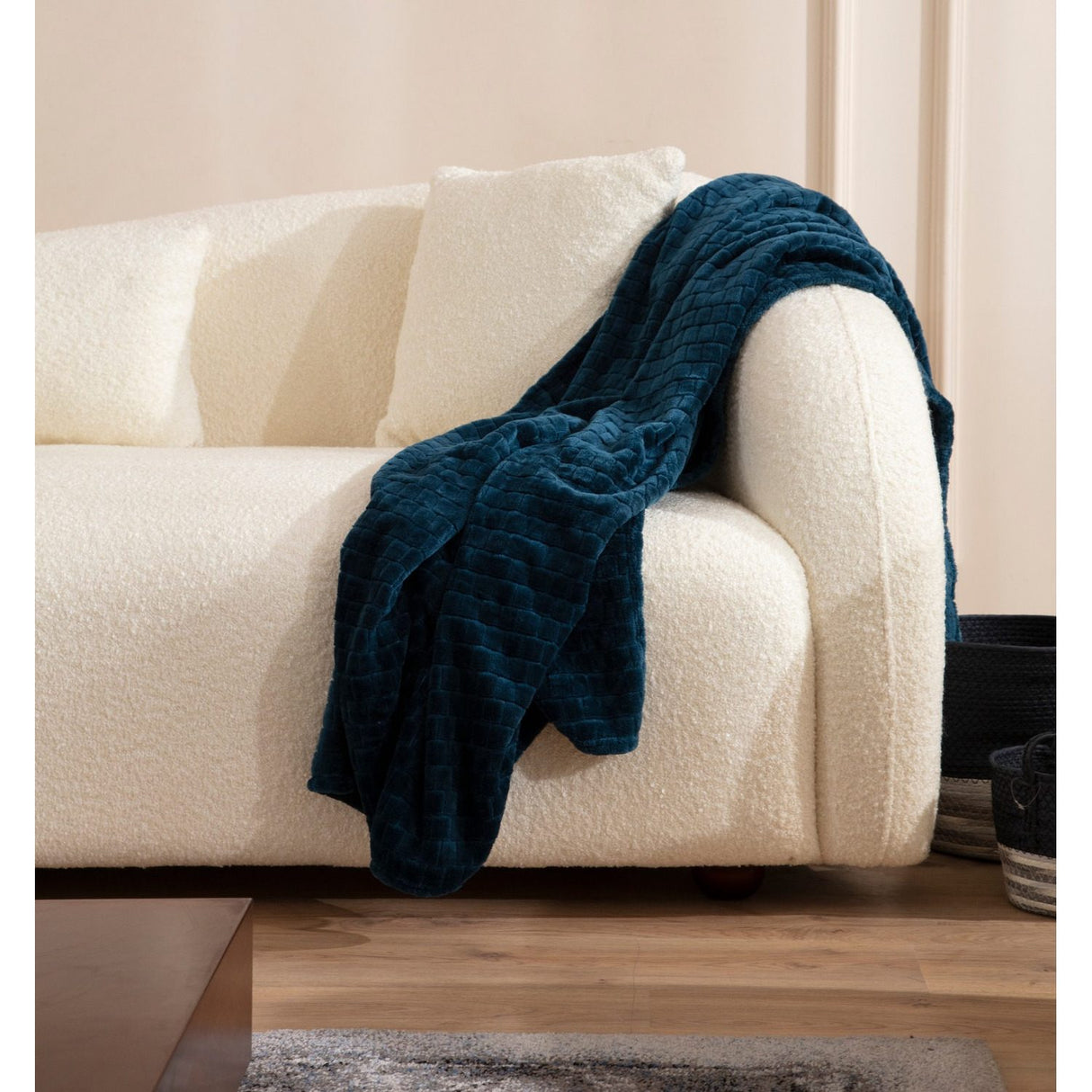 Tbilisi (236 x 76 x 91 cm) Creme 3-sitssoffa