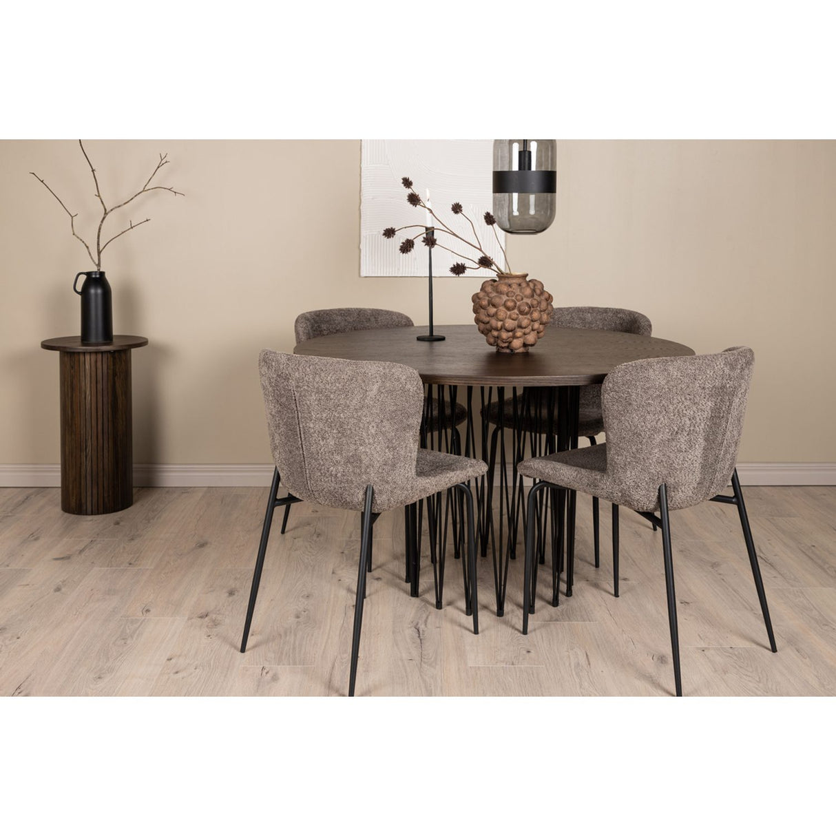 Stone round, Modesto Rund matgrupp