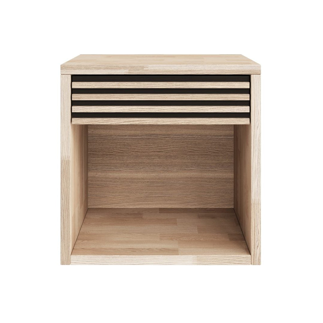 Broholm Nattduksbord 40x40 cm Vitoljad Ek