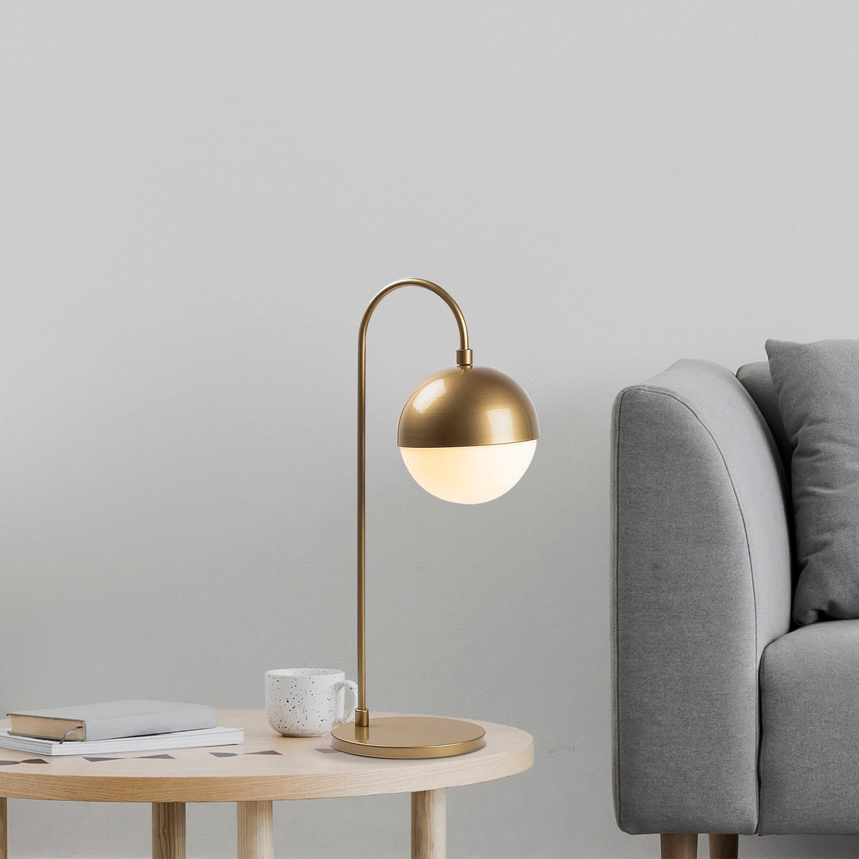 Hilda Gold Bordslampa