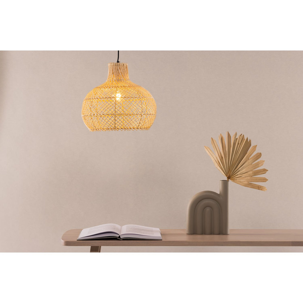 Varekil Taklampa