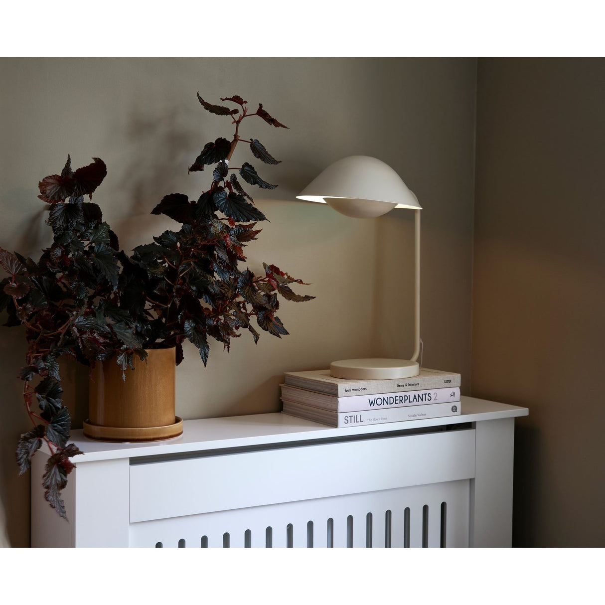 Freya Bordslampa Beige