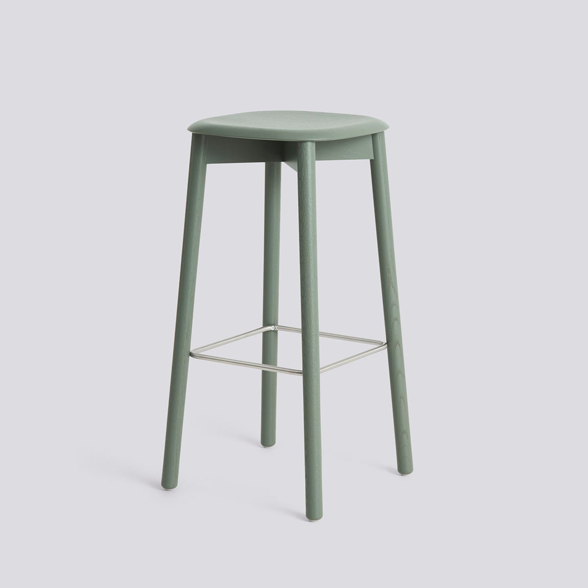 Soft Edge 82 75 cm Barpall Dusty green – ekfaner med vattenbaserad lack, Dusty green – massiv ek med vattenbaserad lack