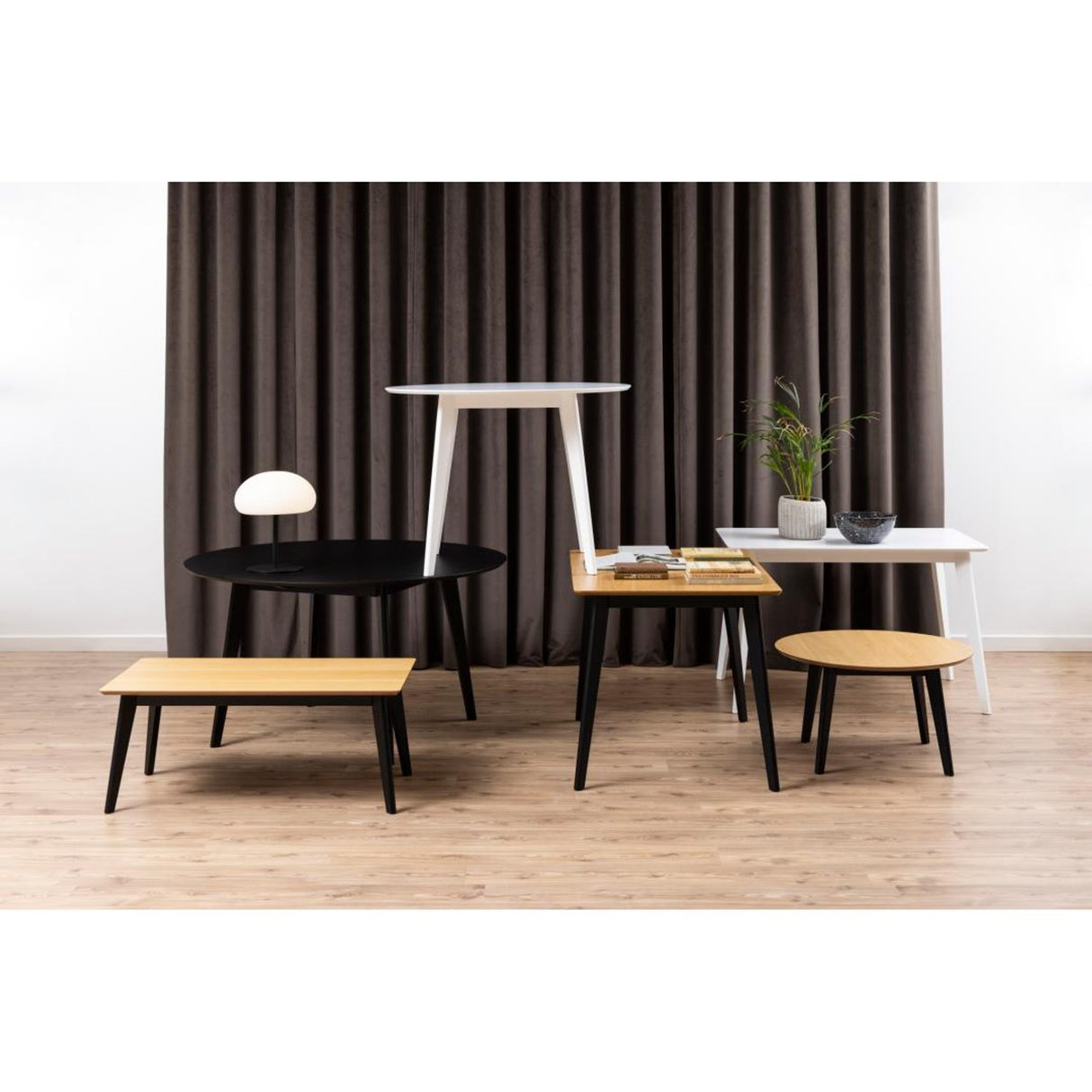 Roxby Matbord 76x105x105 cm Vit