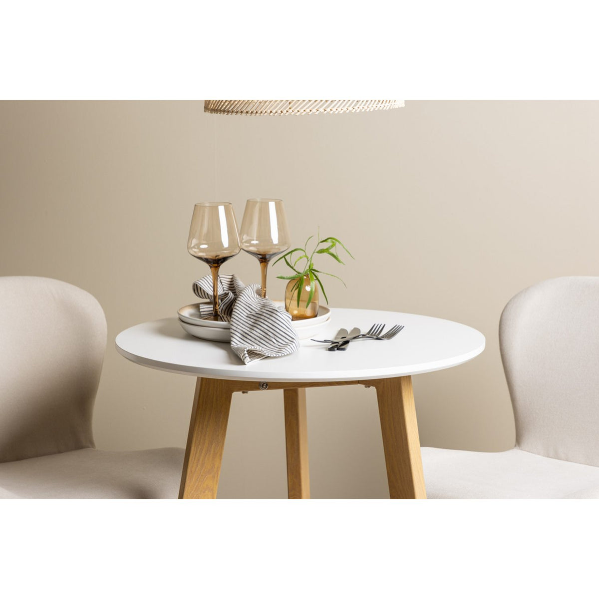 Leonora, Lilja Rund matgrupp Beige, Natur, Vit, ⌀65