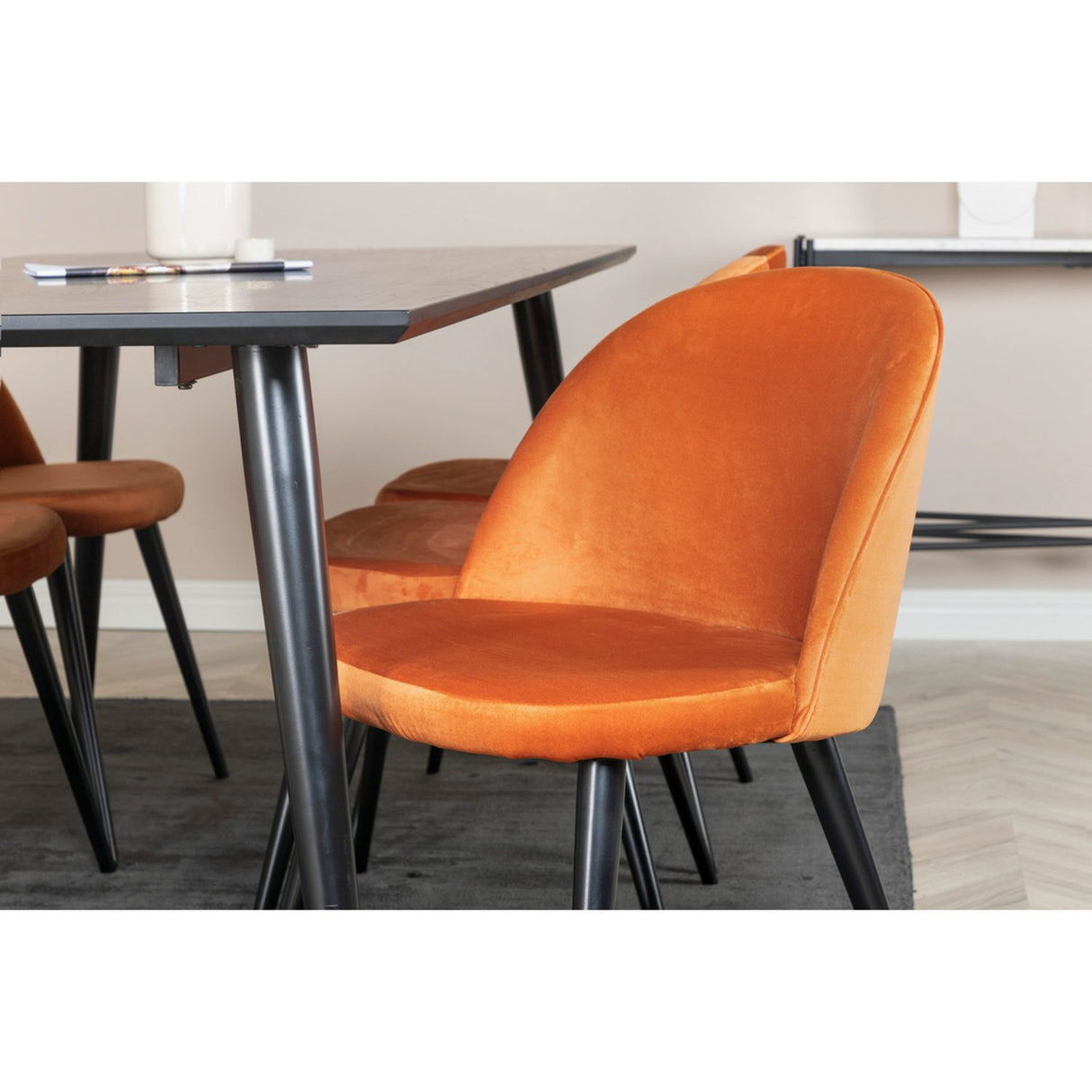 Dipp, Velvet Rektangulär matgrupp Svart, rostig orange, Svart, 180 x 90