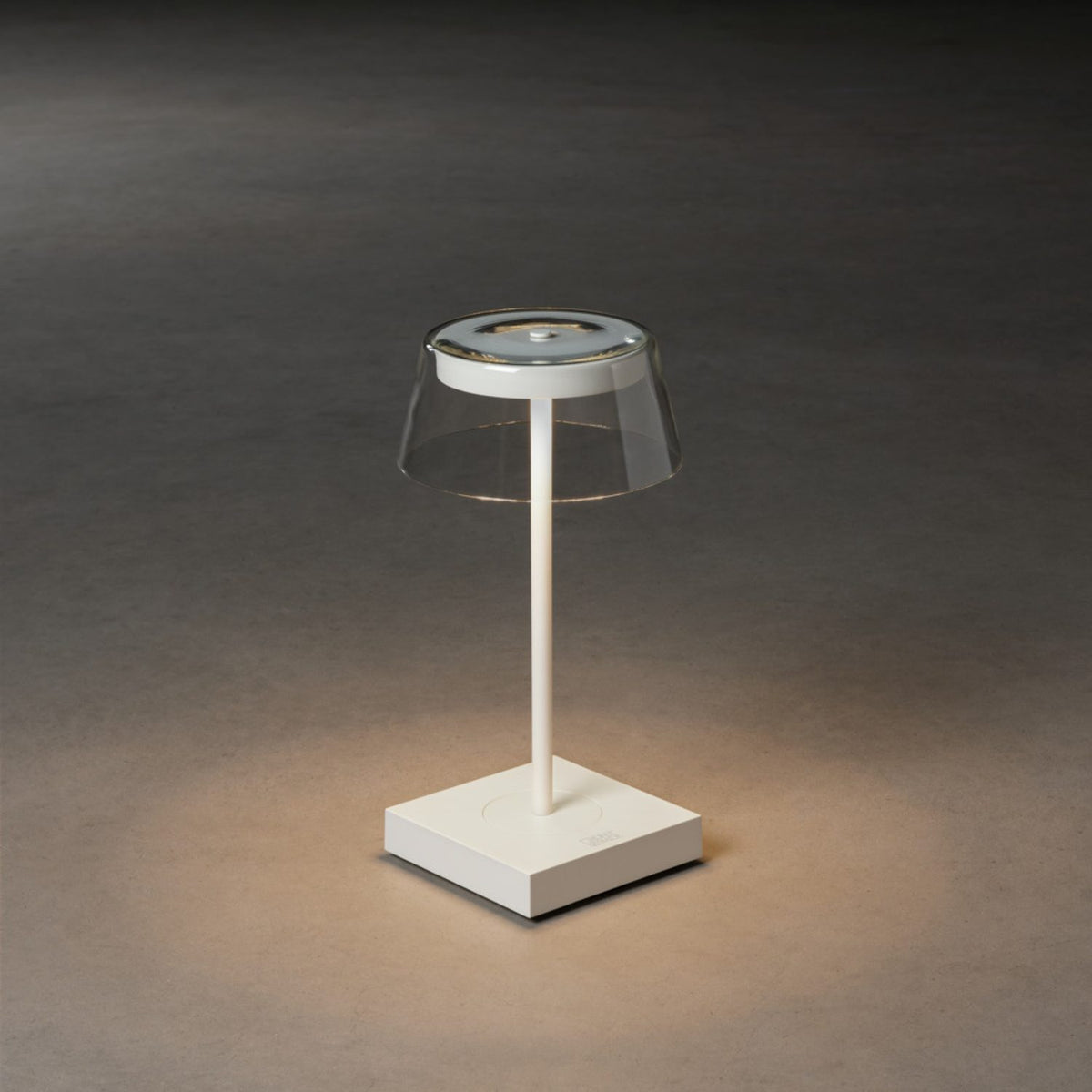 Scilla  USB Dimbar Bordslampa Ute Vit