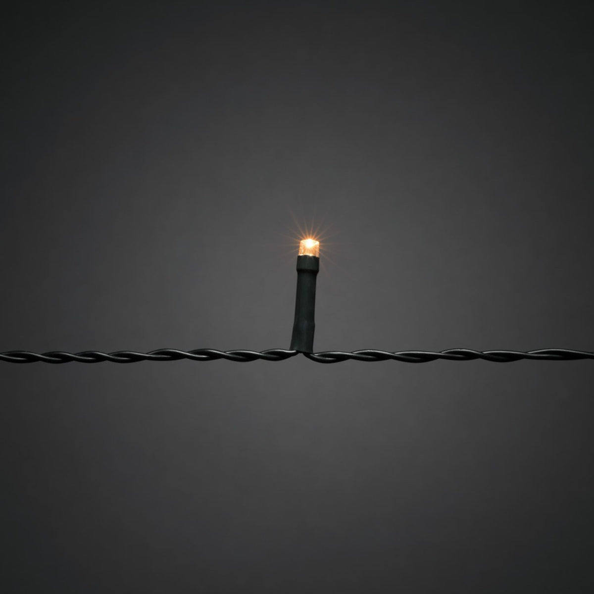 LED Amber Svart Kabel Julgransbelysning 240 cm