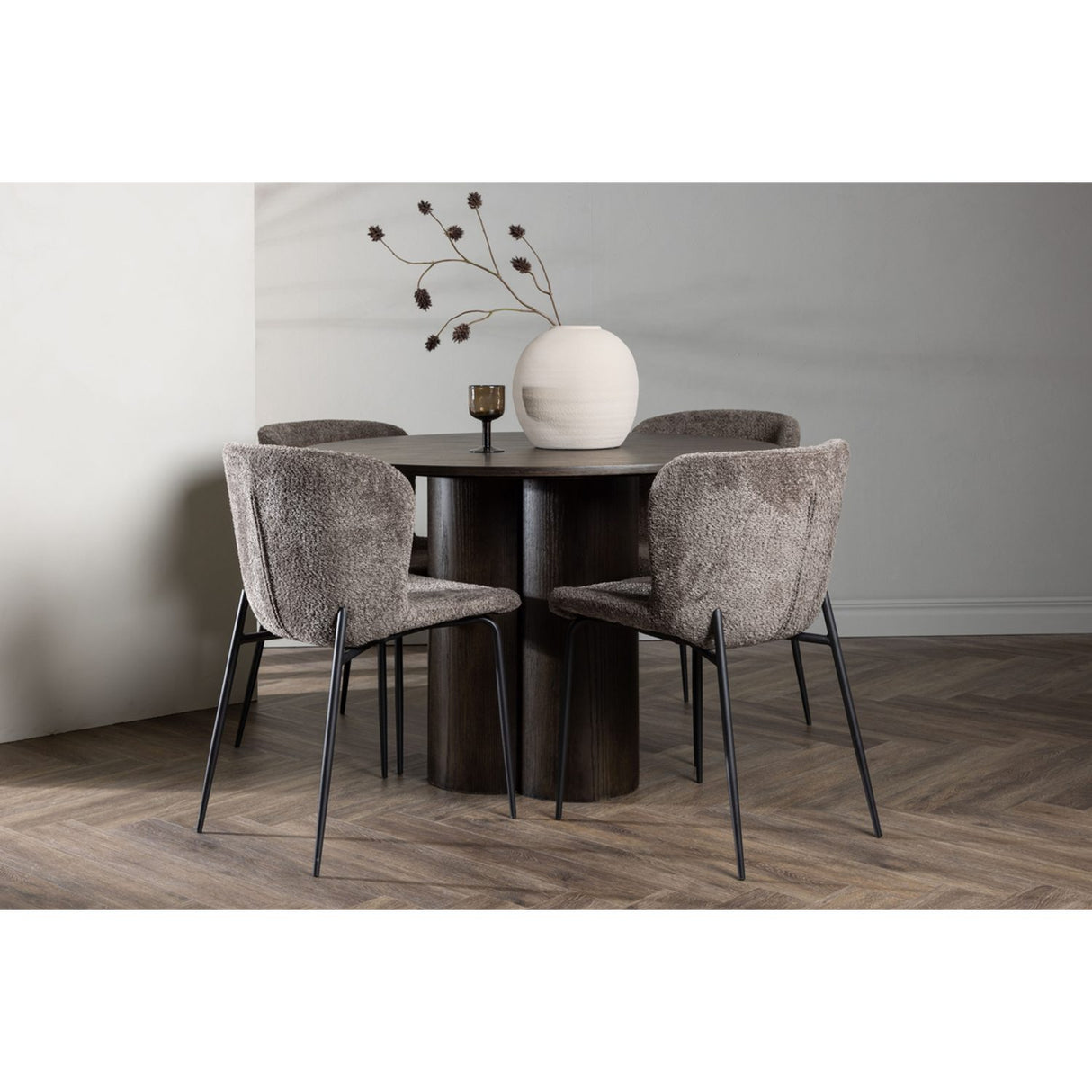 Olivia, Modesto Rund matgrupp Mocka