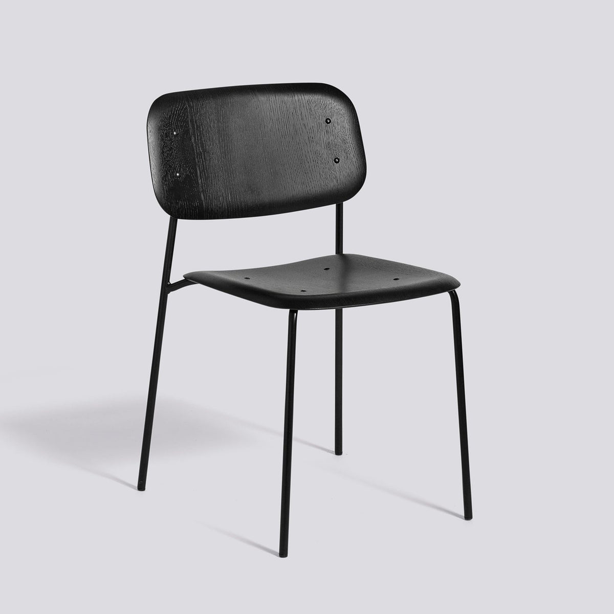 Soft Edge 40 Stol Black – ekfaner med vattenbaserad lack