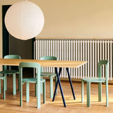 Loop Stand L200 × B92,5 × H74 cm Matbord klarlackerad ekfaner, Black – pulverlackerat stål