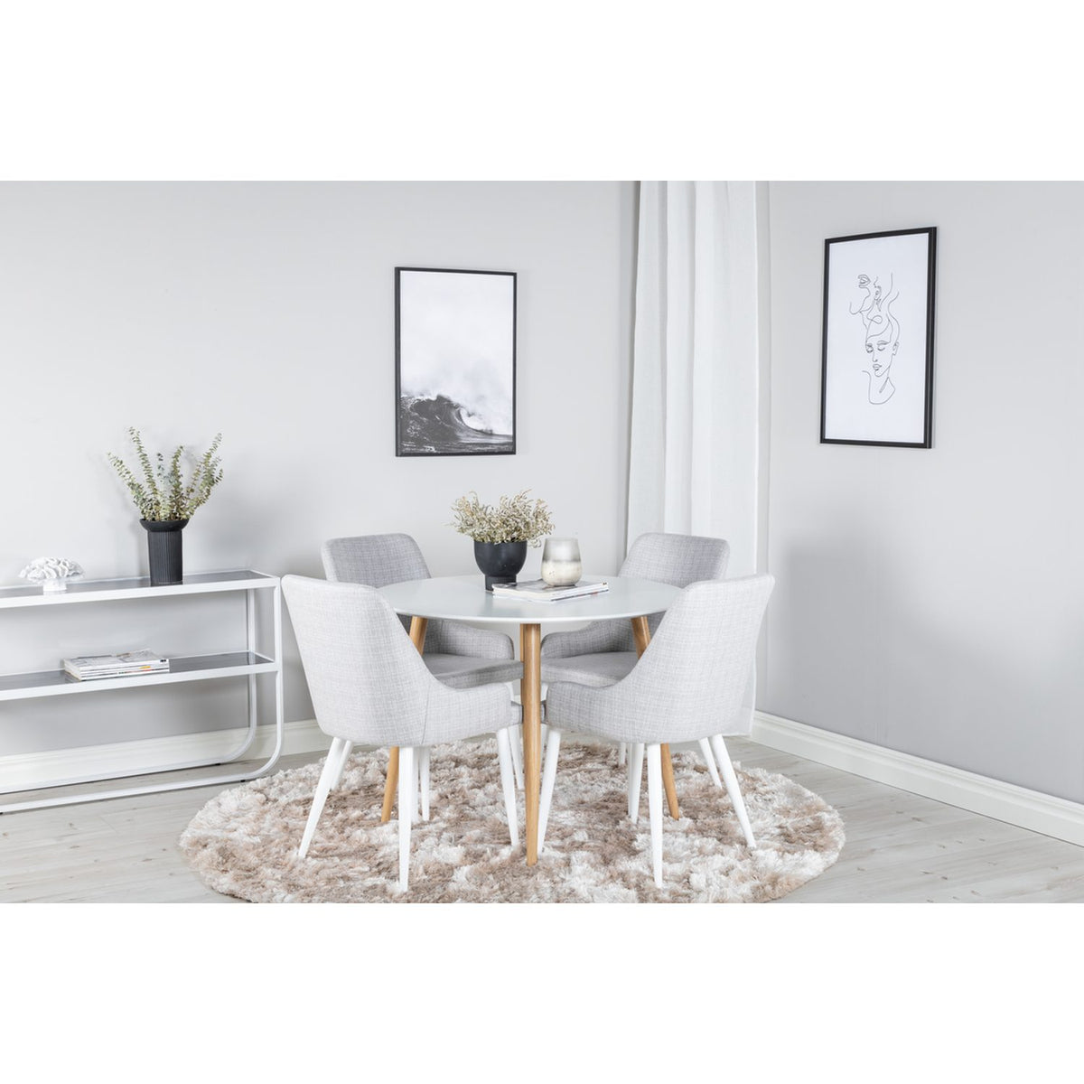 Plaza, Plaza Rund matgrupp