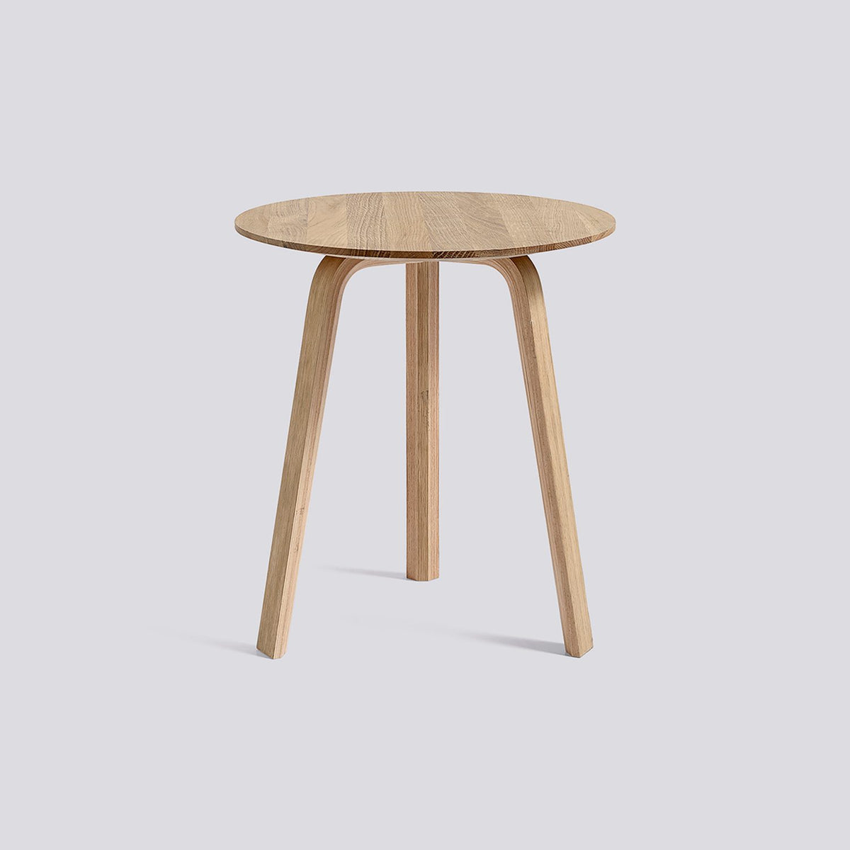 Bella Ø45 × H49 cm Soffbord ek med vattenbaserad lack