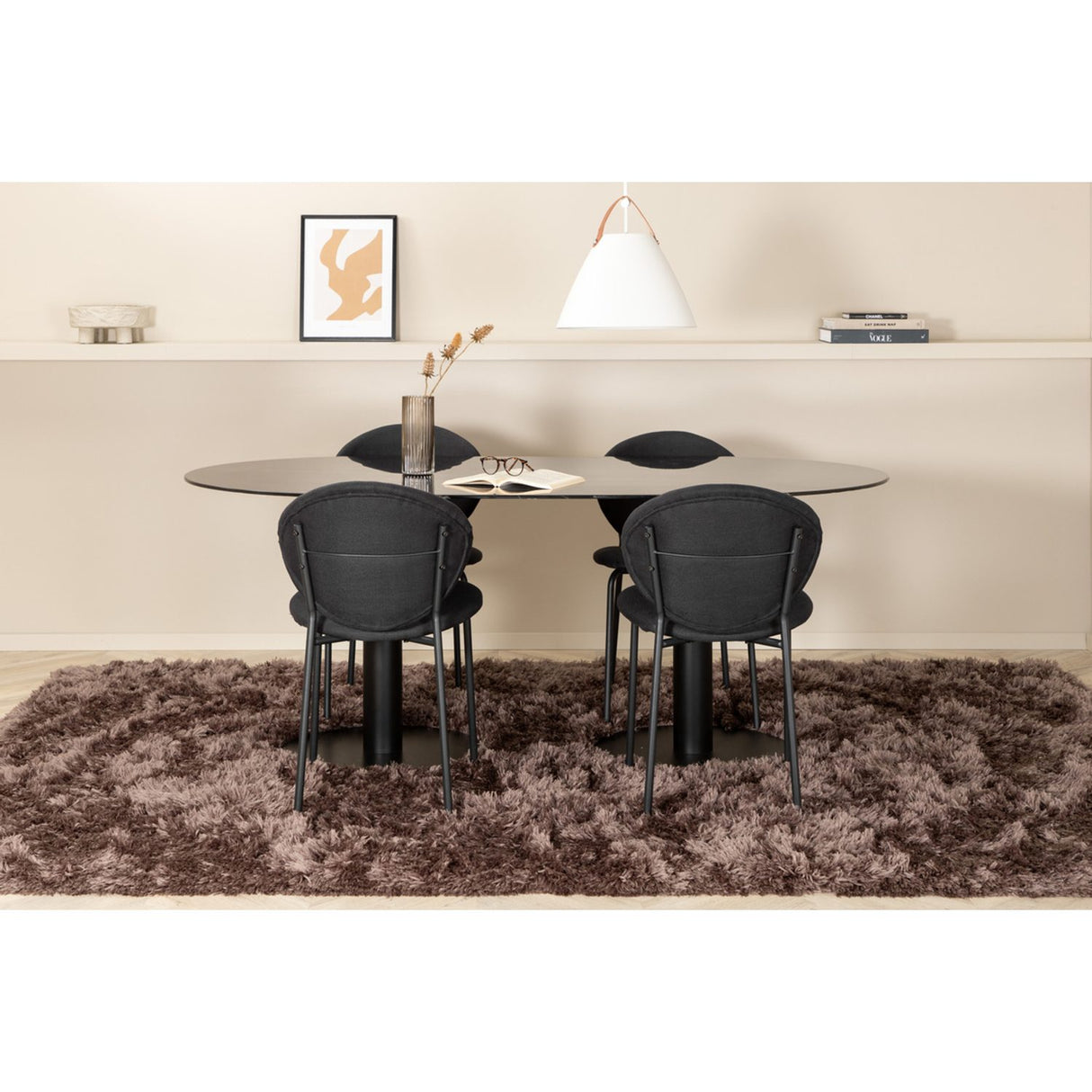 Pillan, Vault Oval matgrupp