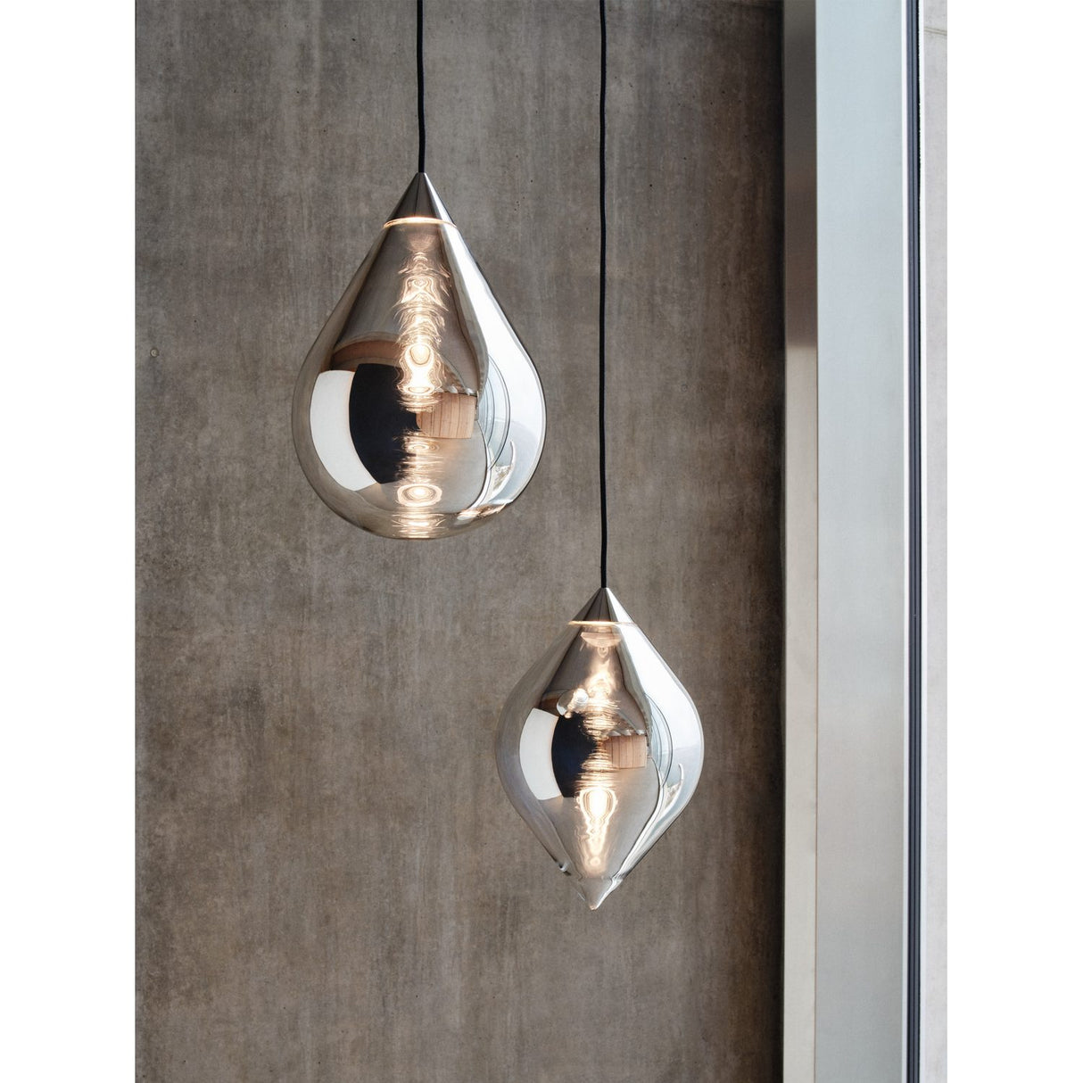 Flare Top Pendellampa Silver