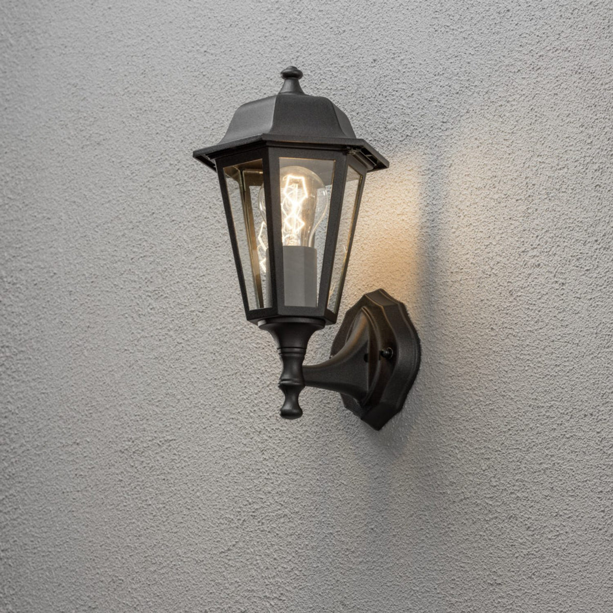 Budget Upp E27 Vägglampa Ute Svart, 17.5 cm