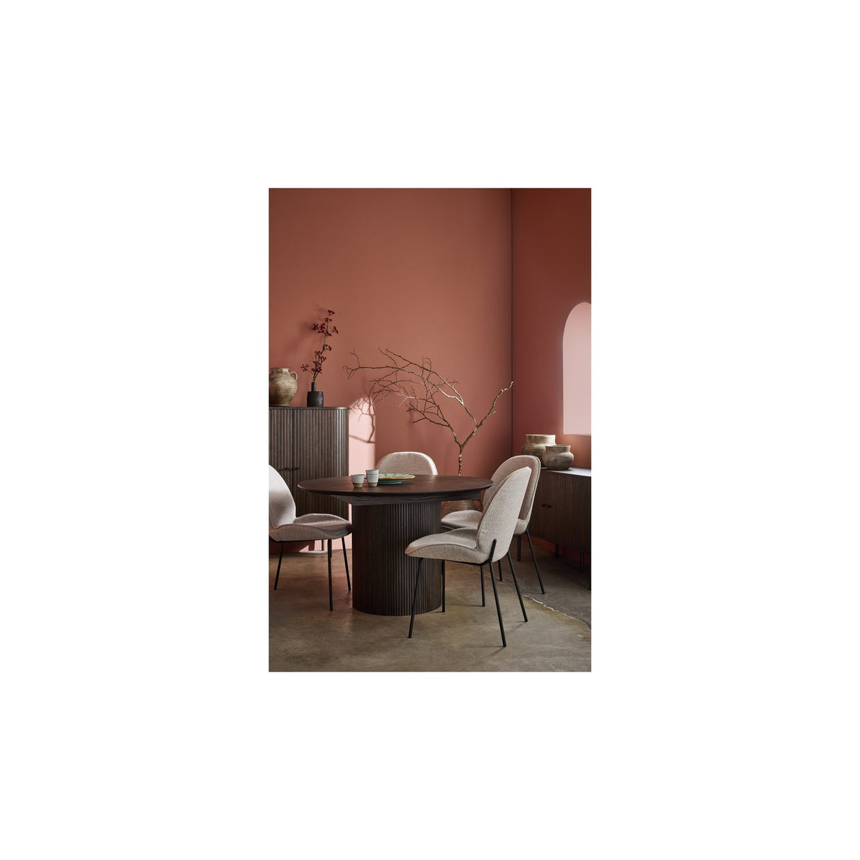Scarlett Matbord Brunlackad Ek, 120 cm