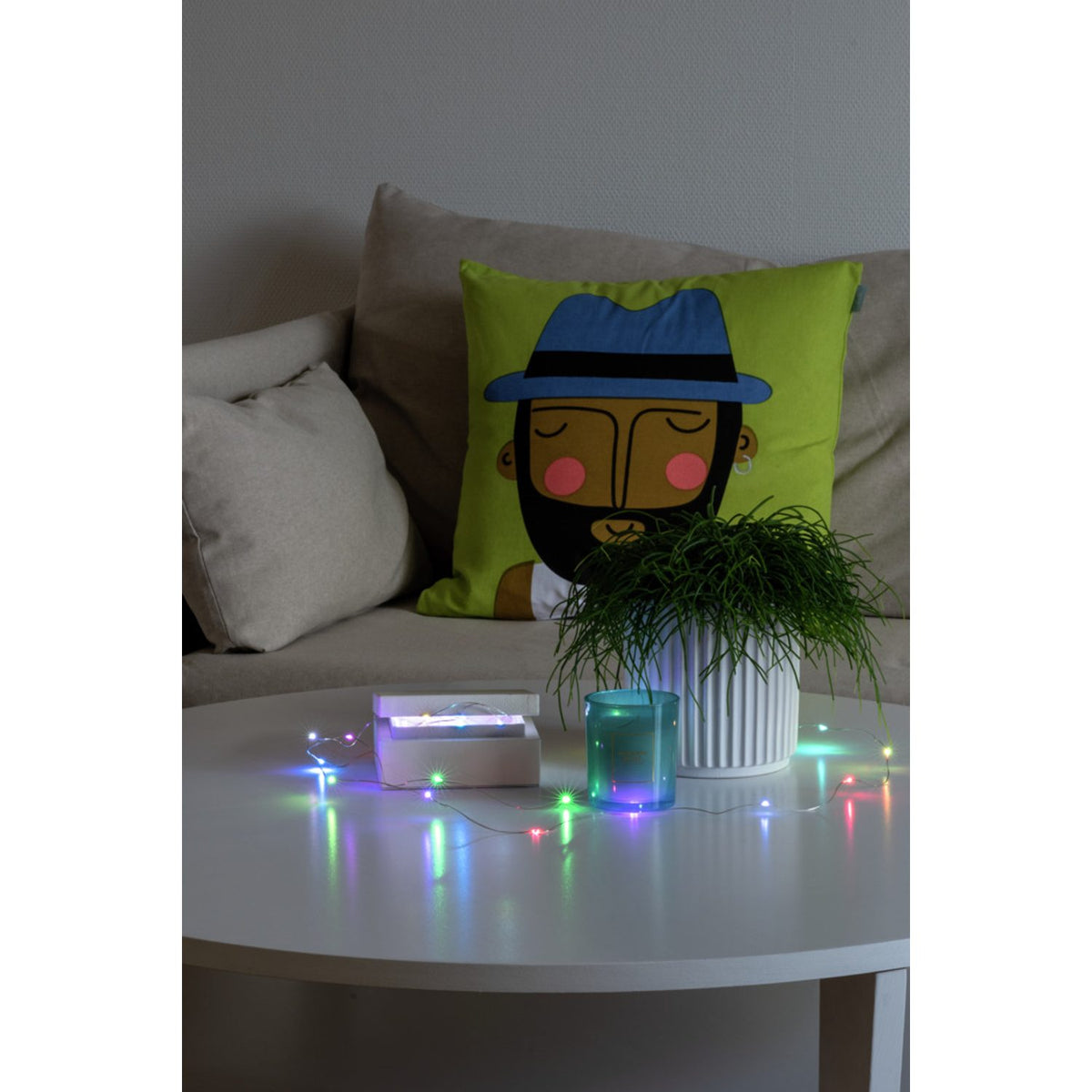 RGB Micro LED Färgskiftande Ljusslinga Inomhus 50 Lampor (4.9m)