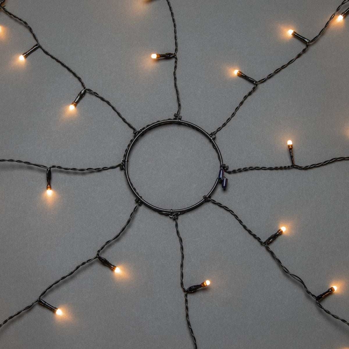 Frost Amber LED Svart kabel Julgransbelysning 240 cm