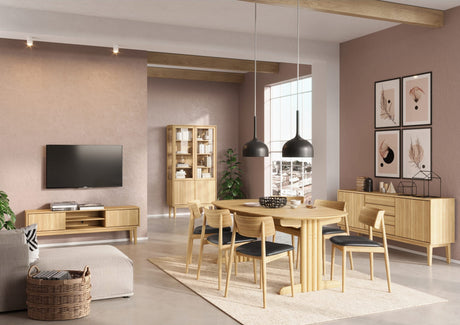 Broholm XL TV-bänk 160x55 cm Oljad Ek