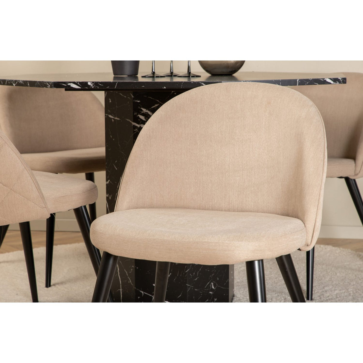 Marbs, Velvet Rund matgrupp Beige, Svart, Svart, ⌀110