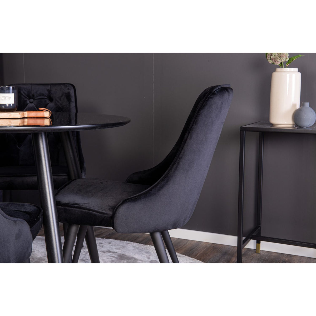 Plaza, Velvet Deluxe Rund matgrupp Svart, Svart, 4st