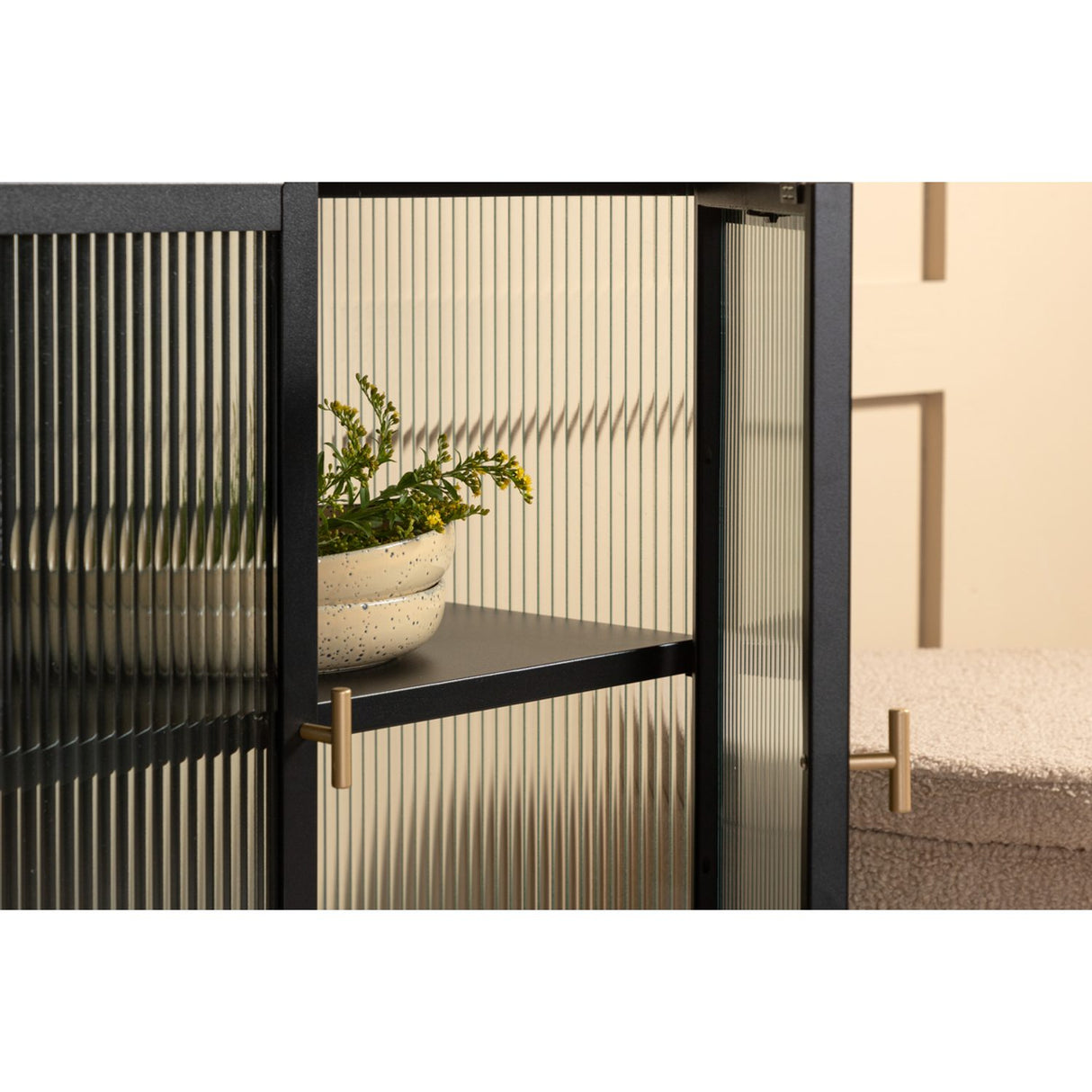 Garis Skåp Svart, 70x80