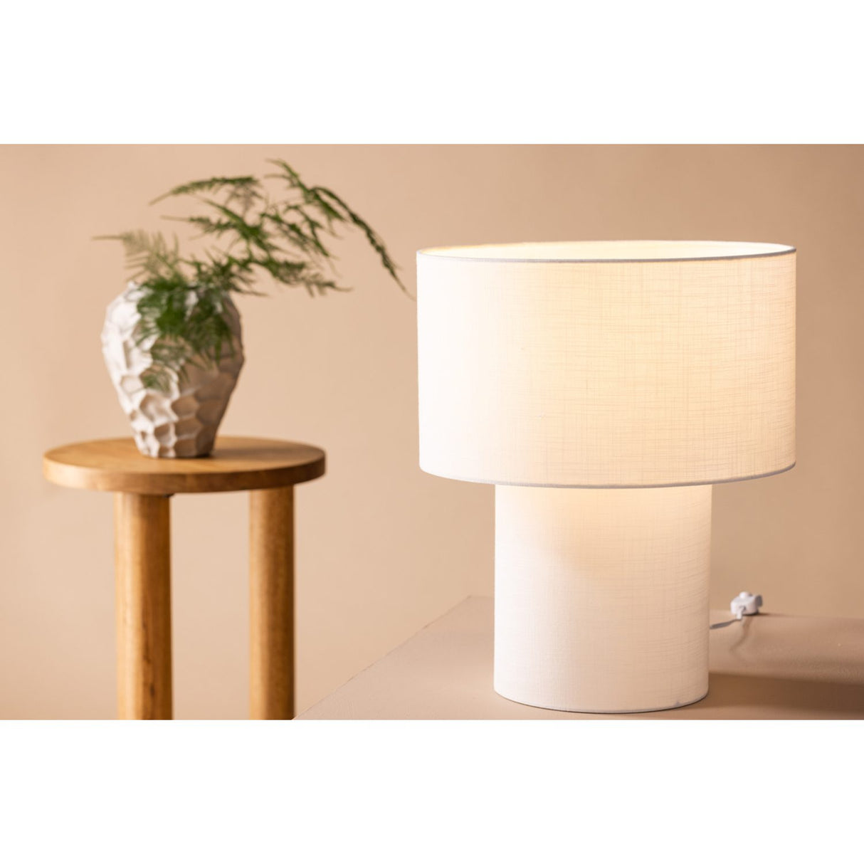 Globia Bordslampa Vit, 40