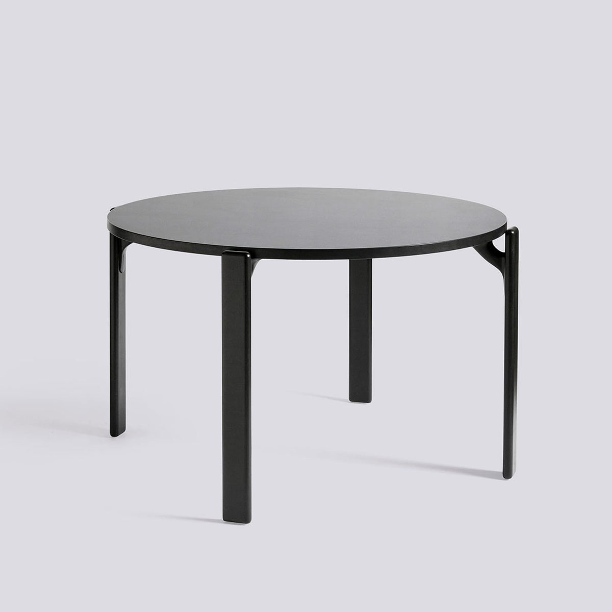 Rey Ø128 × H74,5 cm Matbord Vulcano, Deep black – bok med vattenbaserad lack