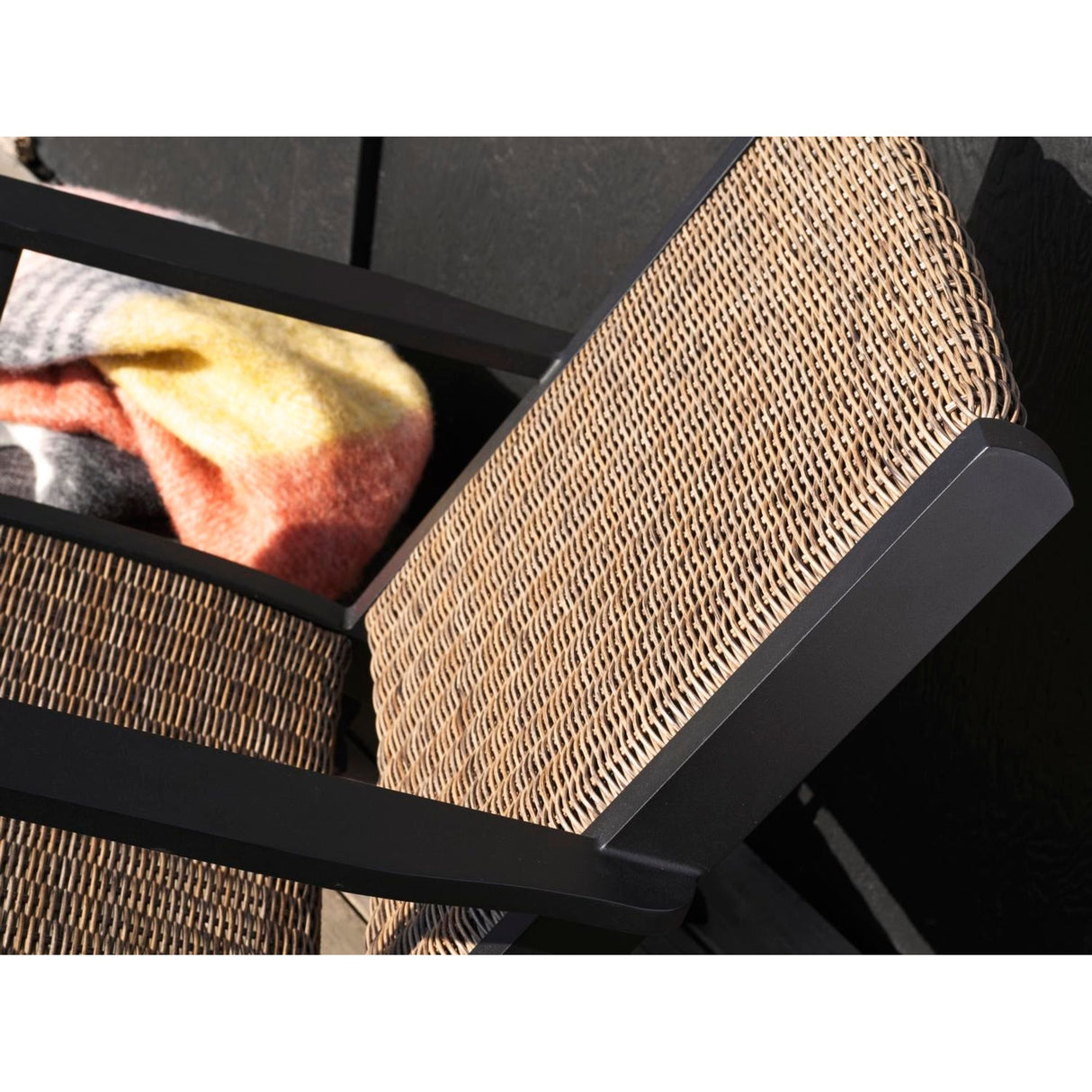 Kira Loungefåtölj Svart/Rustik