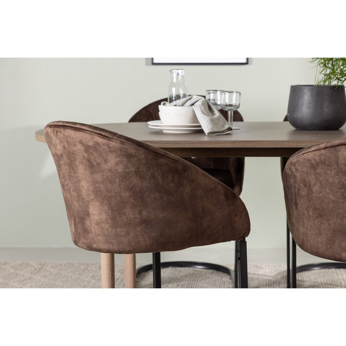 Andy, Evening Oval matgrupp Svart,Brun, Natur, 180 x 90