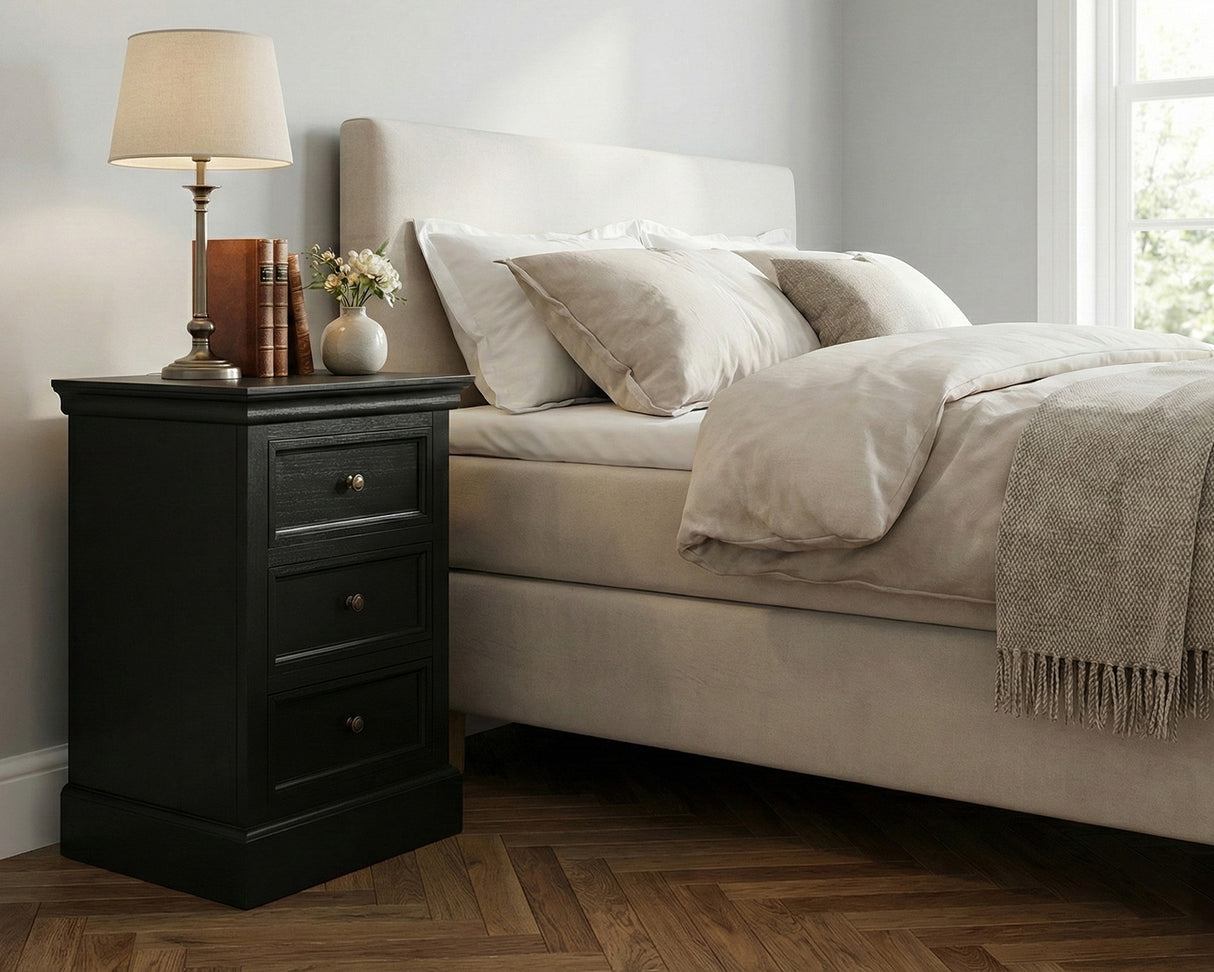 Bristol Sängbord 3-Lådor Svart