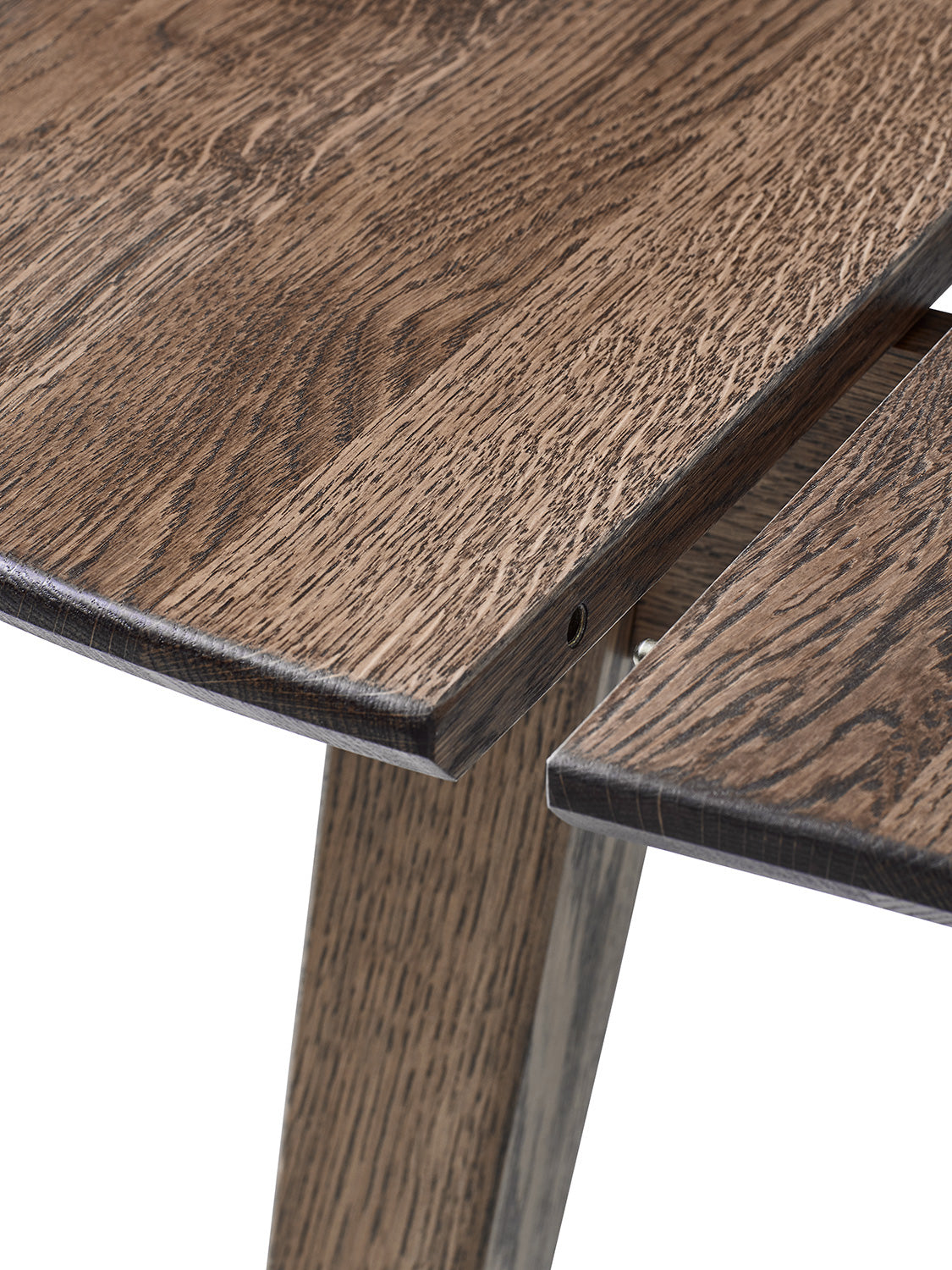 Genesis Matbord Rund 120 cm ink 2 Iläggsskivor Smoked Oak