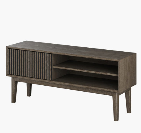 Broholm TV-Bänk Lameller Rökfärgad Ek
