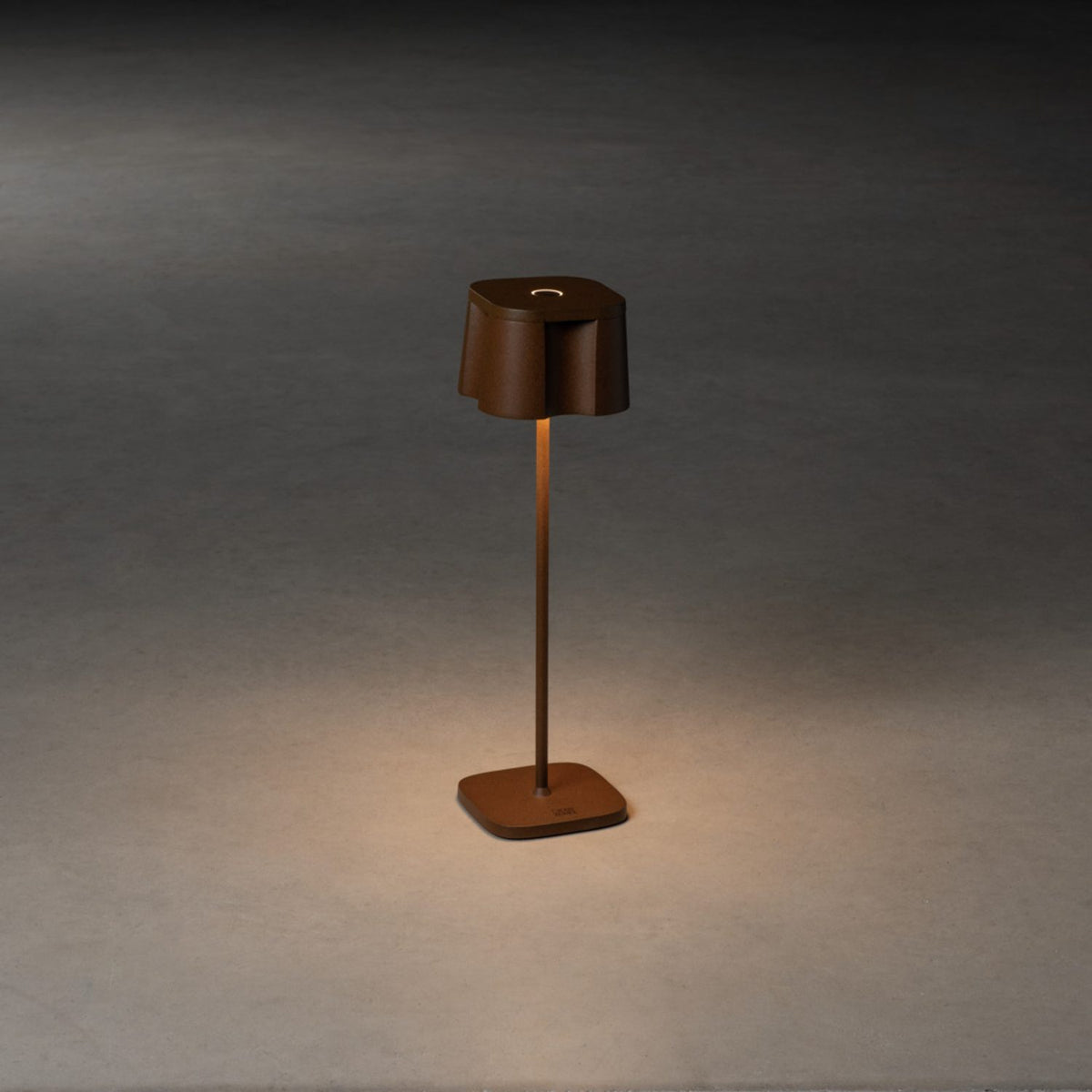 Nice USB Dimbar Bordslampa Ute Rost