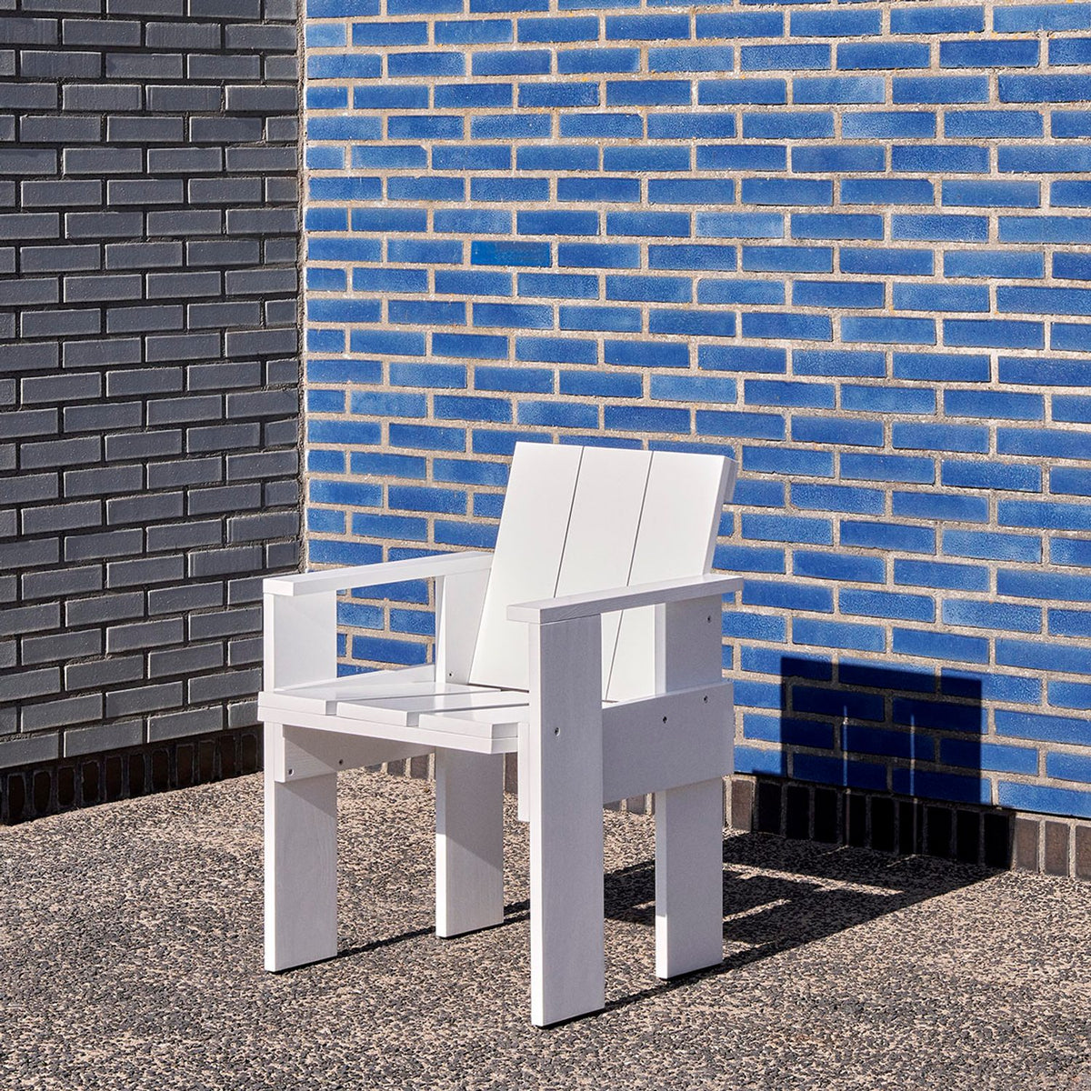 Crate Stol White – massiv furu med vattenbaserad lack