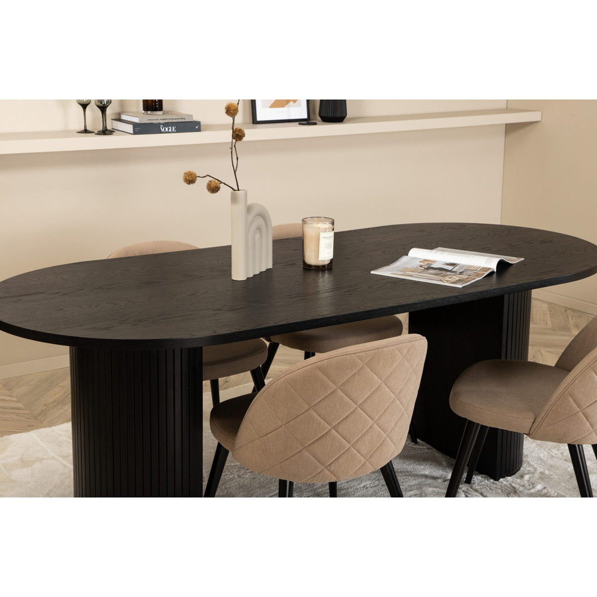 Bianca, Velvet Oval matgrupp Beige, Svart, 4st
