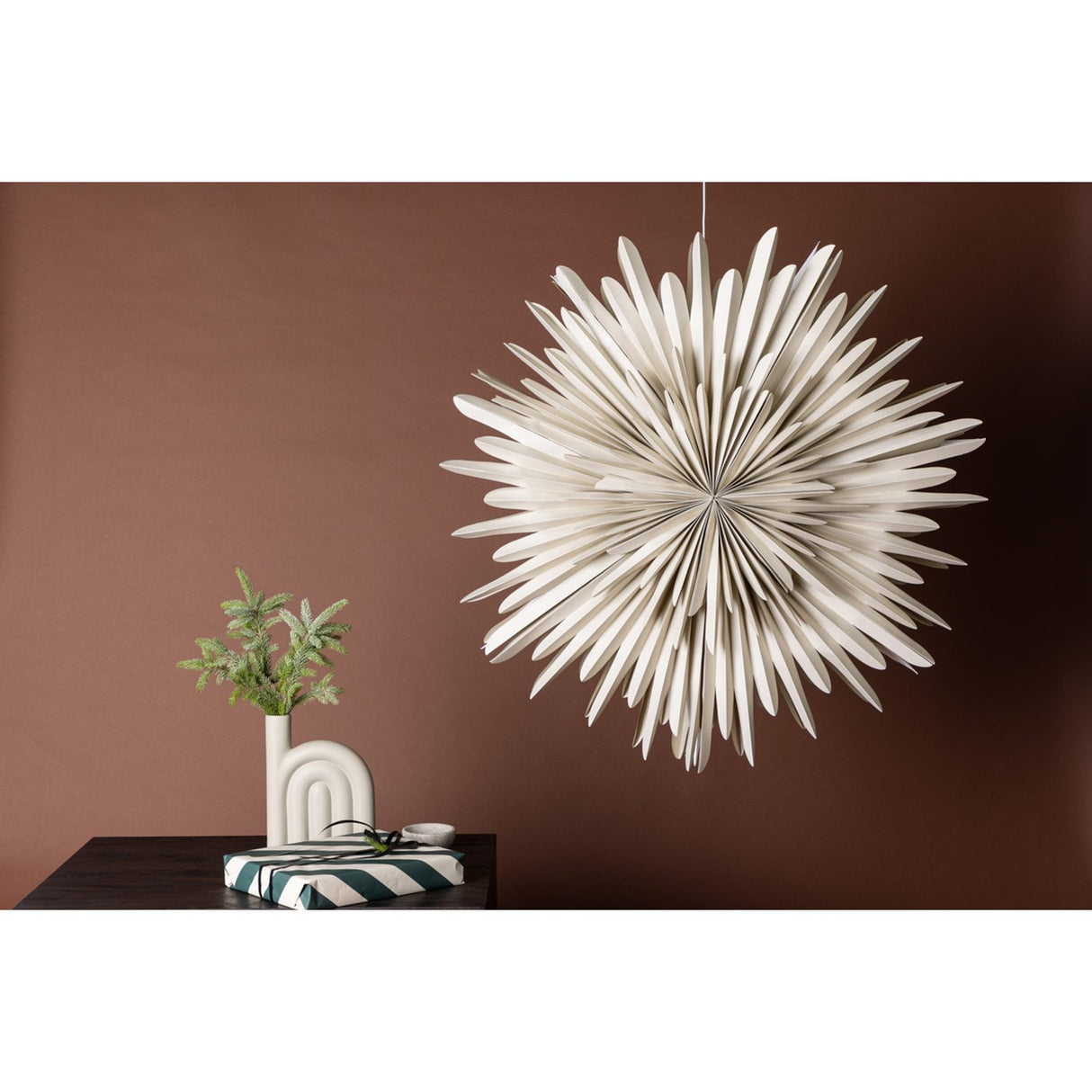 Sälen Taklampa Beige