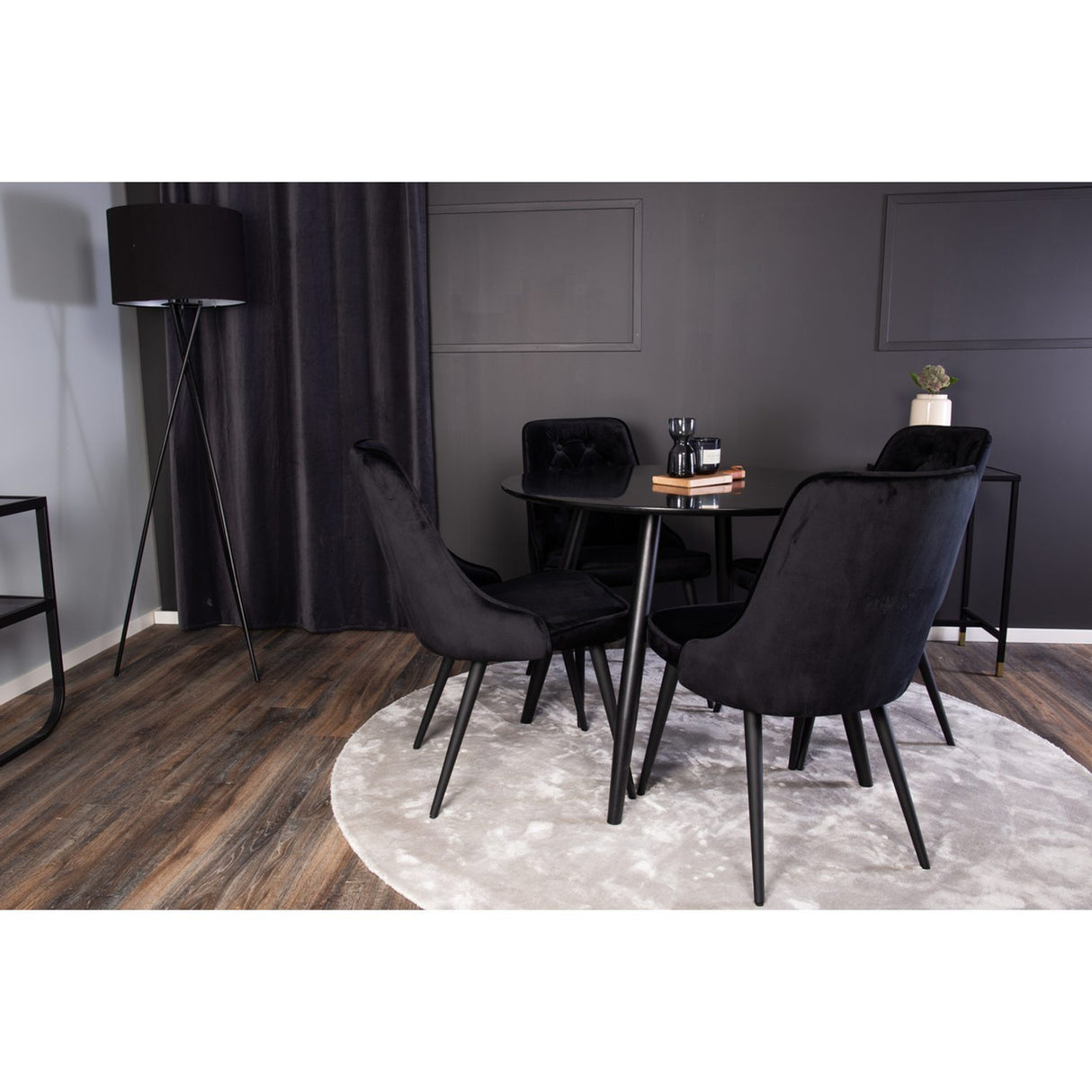 Plaza, Velvet Deluxe Rund matgrupp Svart, Svart, 4st